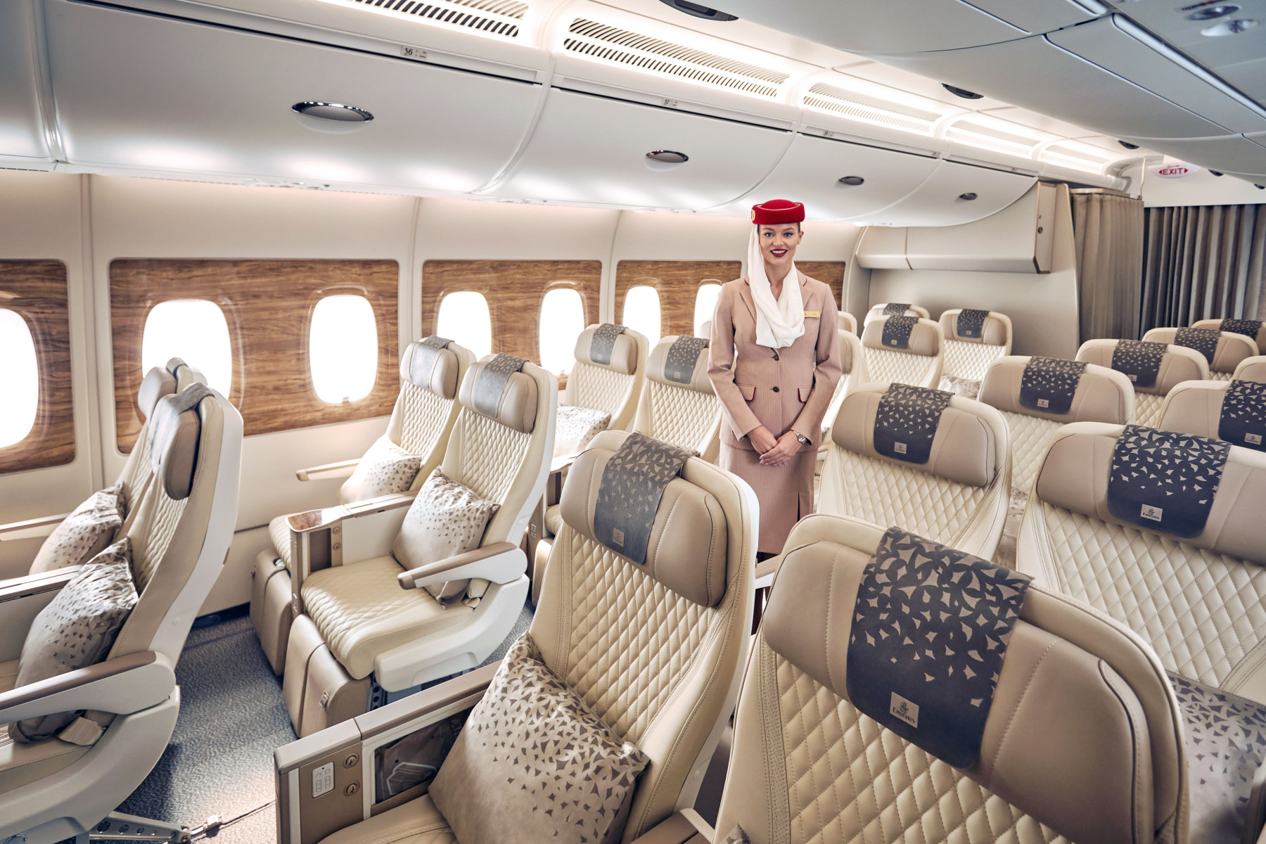04 Emirates Premium Economy Cabin